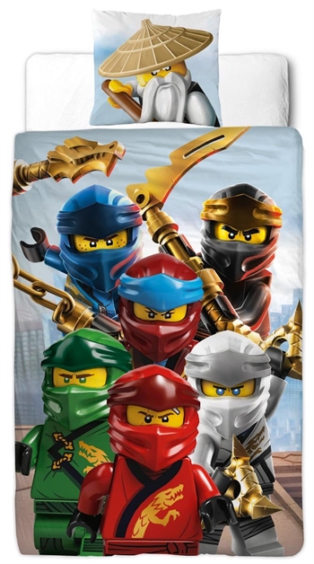 Ninjago beddengoed - 140x200 cm - LEGO Ninjago Master Wu - 2 in 1 beddengoedset - 100% katoen